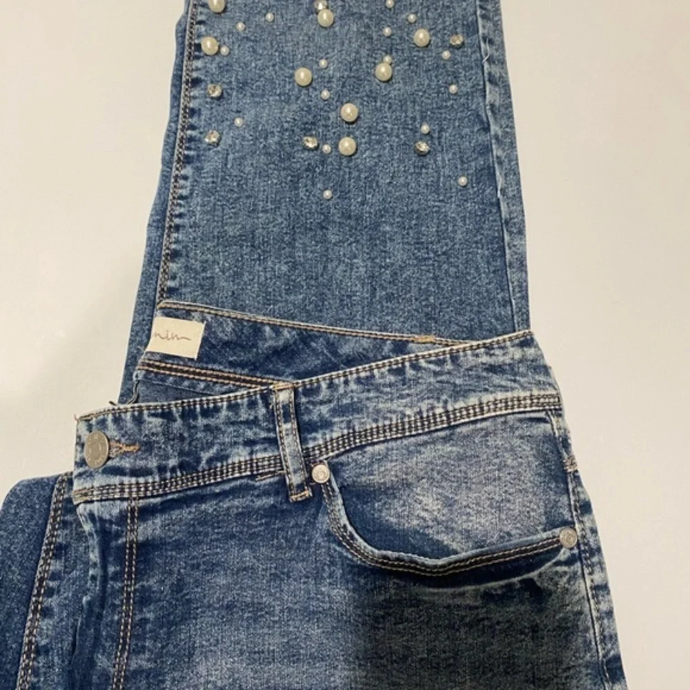 Established 1946 Denim Women's Blue Jeans with Pearl Embellishments